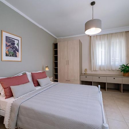 Helianthos Villa - Apartment No3 Кавала Екстериор снимка