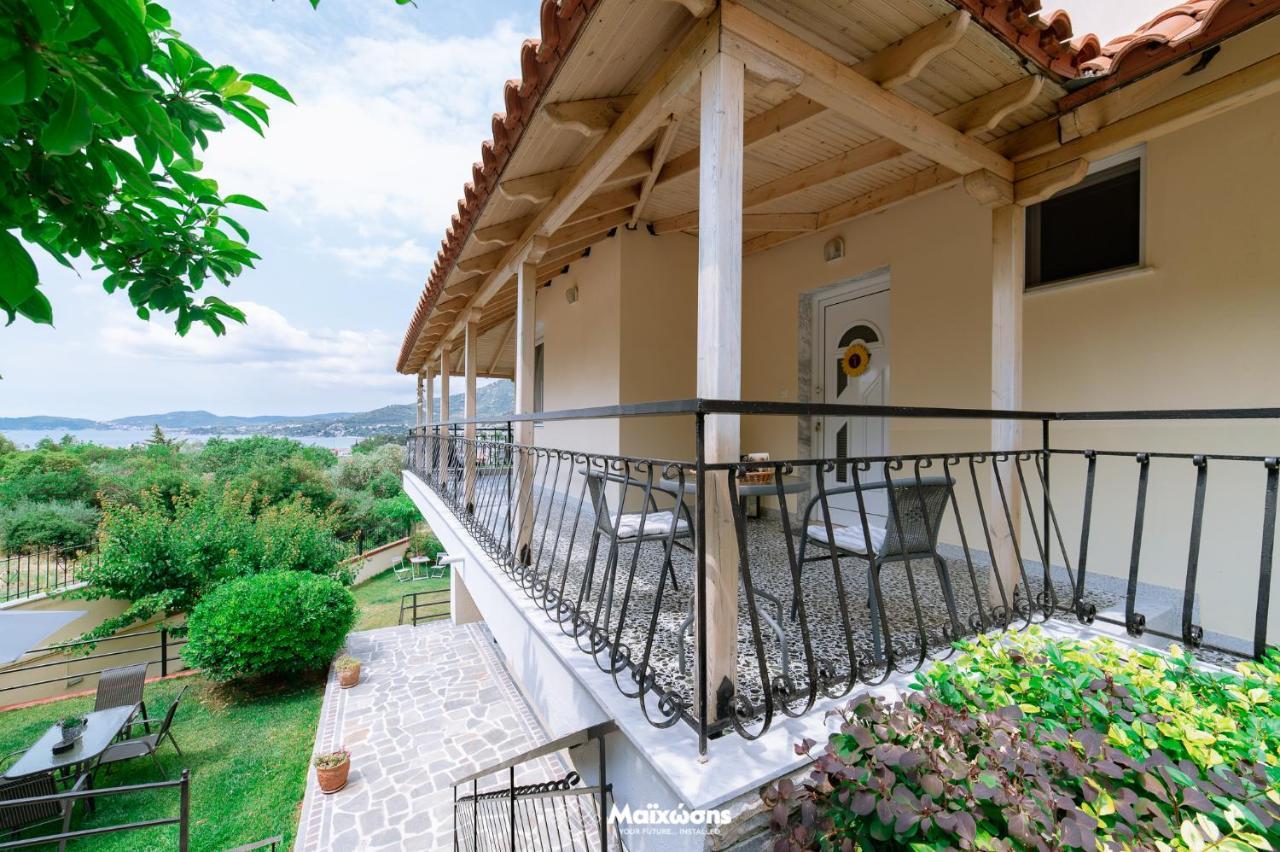Helianthos Villa - Apartment No3 Кавала Екстериор снимка