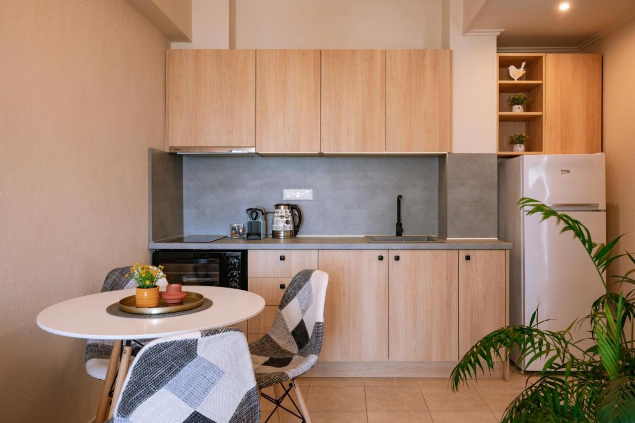 Helianthos Villa - Apartment No3 Кавала Екстериор снимка