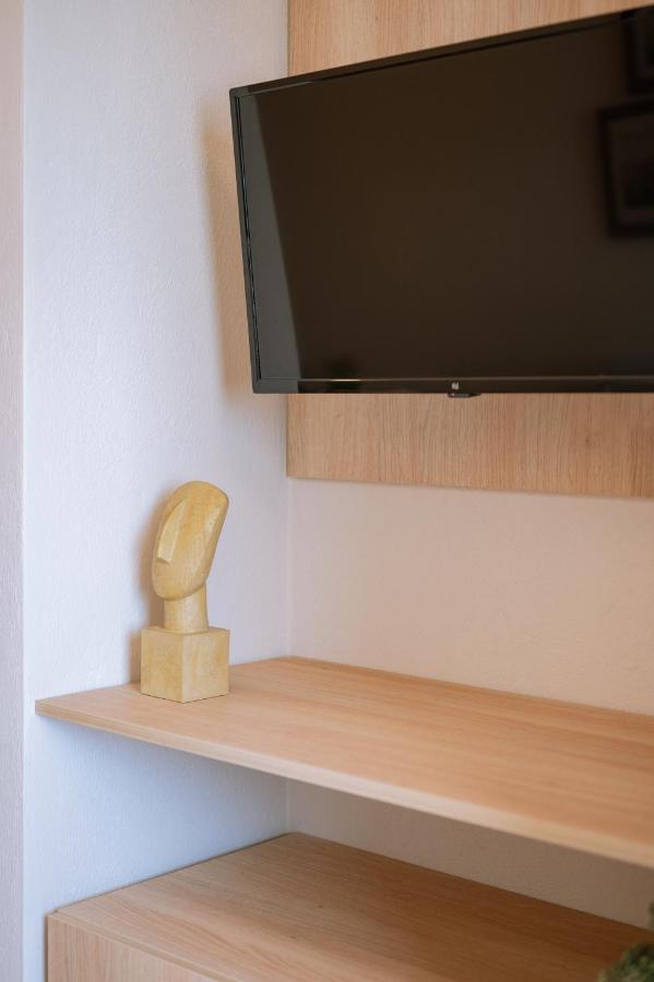 Helianthos Villa - Apartment No3 Кавала Екстериор снимка