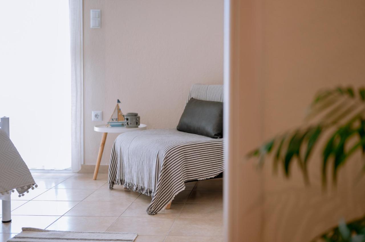 Helianthos Villa - Apartment No3 Кавала Екстериор снимка