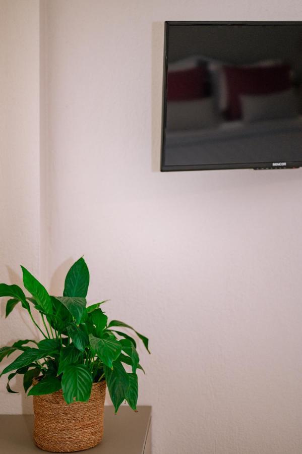 Helianthos Villa - Apartment No3 Кавала Екстериор снимка